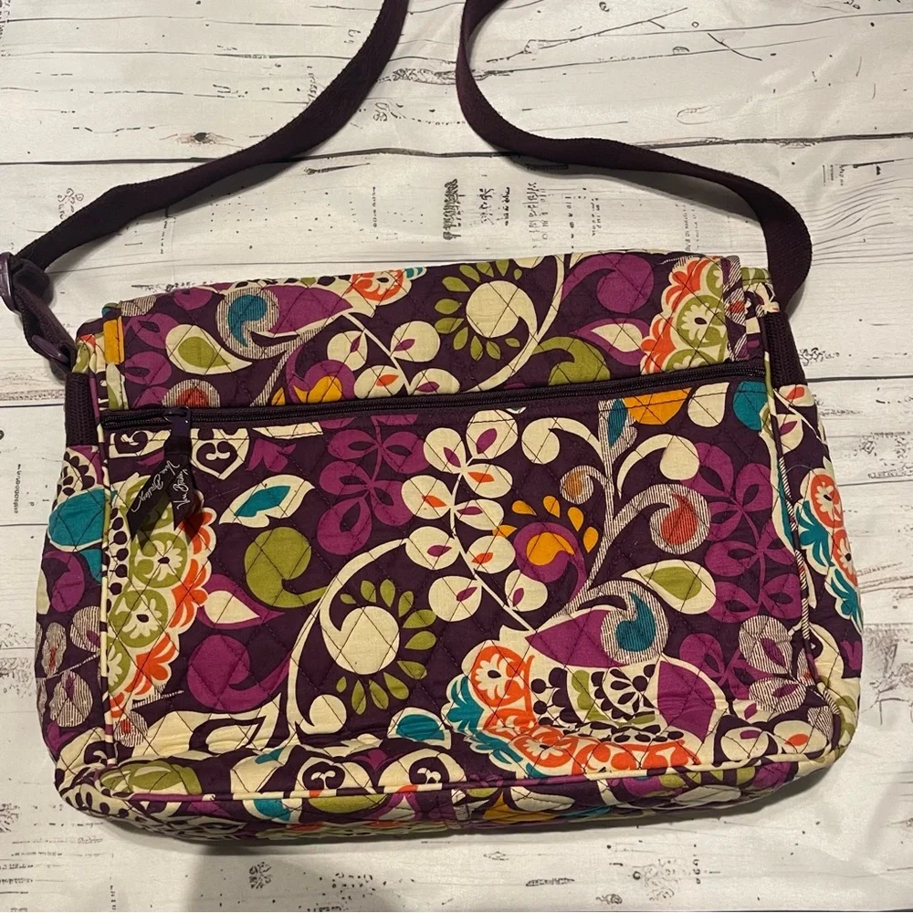 Vera Bradley Laptop messenger bag. Preowned